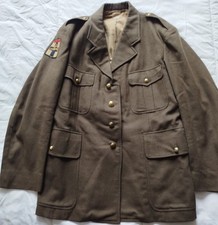 veste militaire kaki uniforme