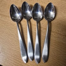 Gero Zilmeta Sola Miniature Cake & Tea Spoons 4 Pieces Total Small But Mighty