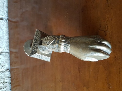 Heurtoir bronze forme de - heurtoir, en