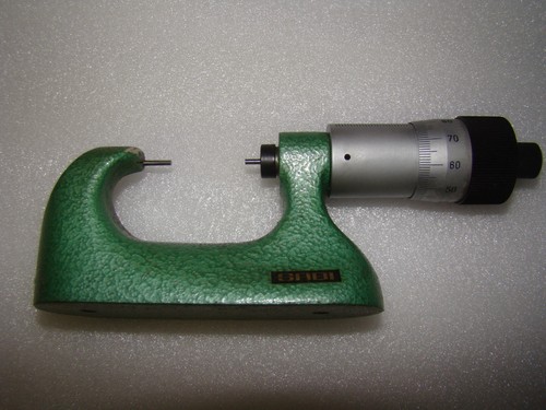 Micrometre pied établi - À,