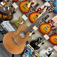 Guitare électrique acoustique
