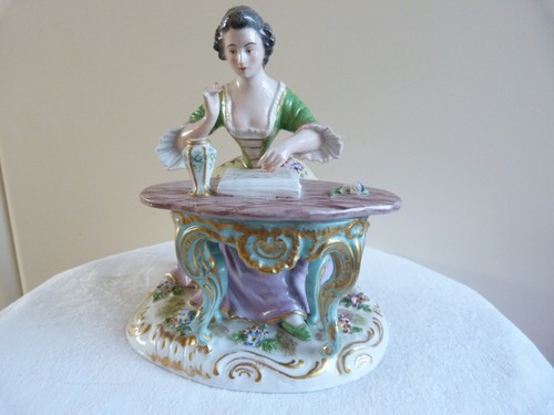 Sujet porcelaine paris la - de, "la