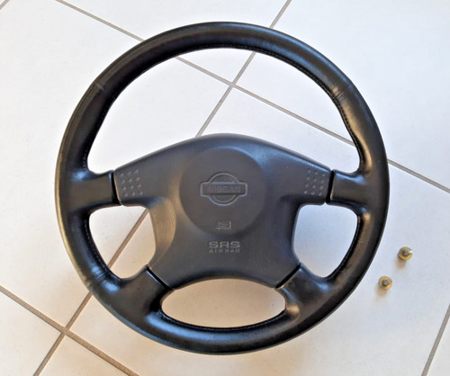 Volant nissan skyline r33 gtr - volant,