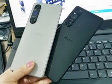 Sony Xperia 1 V 5G - 256 GB - Black (Unlocked) Dual SIM 5000mAh Waterproof