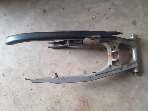 Bras oscillant moto - oscillant,
