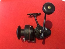 ANCIEN MOULINET MITCHELL 496  PRISE AU DOIGT