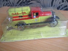 JOUET en Fer Blanc - Camion