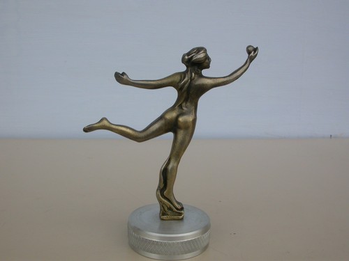Femme nue eve - -, mascotte