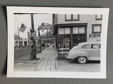 OLD PHOTO View of NORTH AMERICA American Flag Old Car Curios