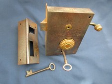 Grosse serrure 2 clefs gâche fer laiton GC Porte d'entrée gauche ancien Carré 6