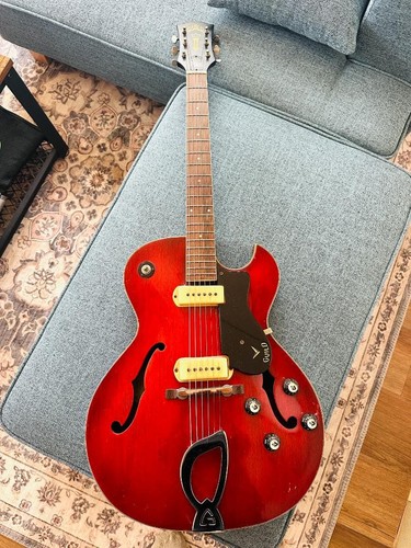 Guitare corps creux vintage - creux,