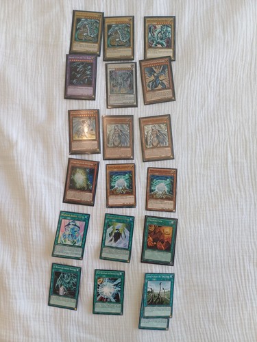 Cartes dragon blanc aux yeux - cartes,