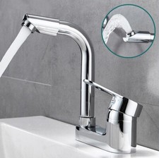 Robinet d'eau chrome moderne