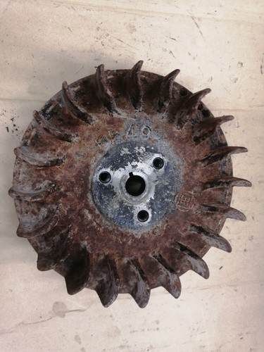 Volant moteur robin - (origine),