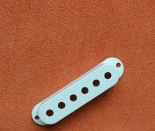 Cache micro FENDER guitare