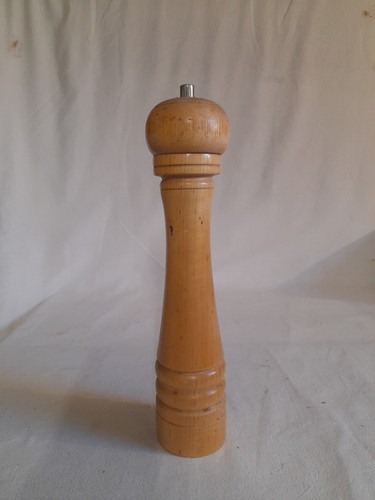 Antique large stoha pepper - large,