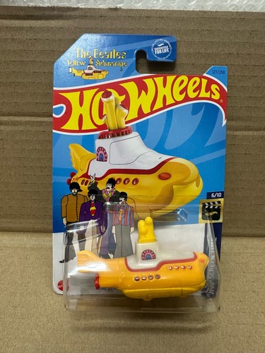 Hot wheels beatles yellow - hot,