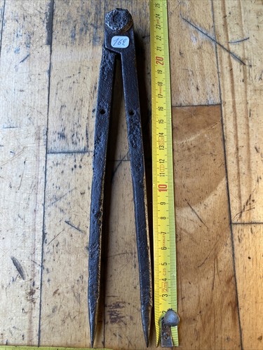 163 old tool - tool, compass