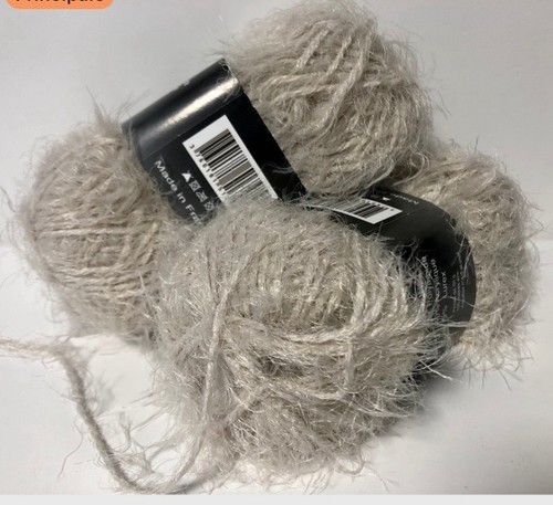 Lot pelotes de laine - de,