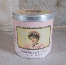 Ancienne boite métal tôle