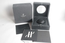 HUBLOT watch case and warranty (73208)