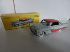 Voiture miniature DINKY TOYS