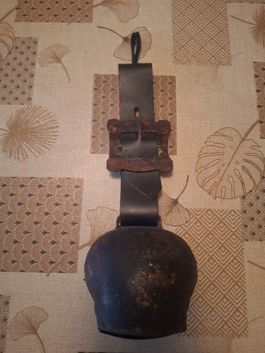 Ancienne cloche - ancienne, (