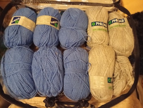 Lot pelotes laine de - 8,