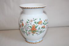 Small earthenware vase by Gien decor Sainfoin, height 13.3 cm