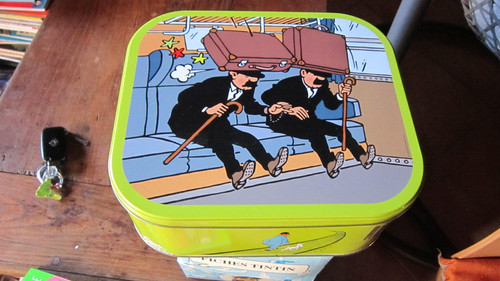 Boite tintin hergé les dupont - tintin,