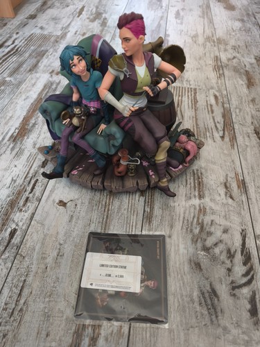 Statue figurine arcane league - figurine,