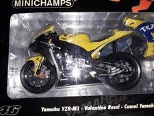 YAMAHA YZR M1 VALENTINO ROSSI TEAM 2006 1/12 MINICHAMPS