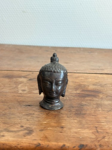 Ancien tête bouddha divinité - tête,