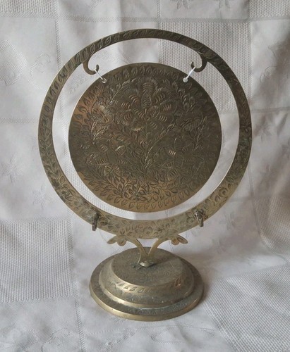 Ancien gong table indien - ancien,