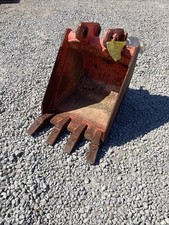 Kubota BH90 BT2903 18” Backhoe Bucket 75595-42701