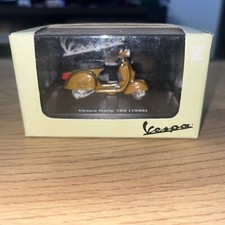 New Ray 1/32 Vespa Rally 180