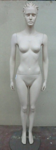 Mannequin vitrine poupée mode - vitrine,
