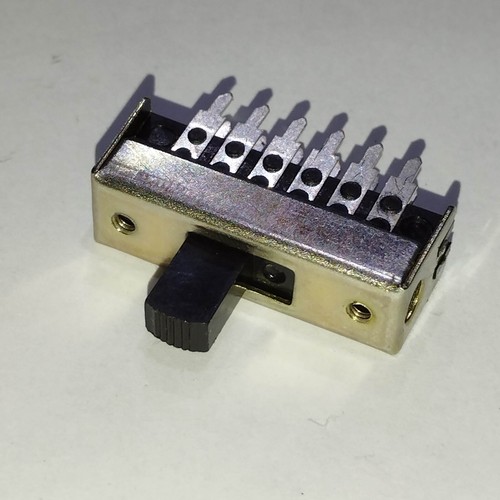 Commutateur inverseur - , 4