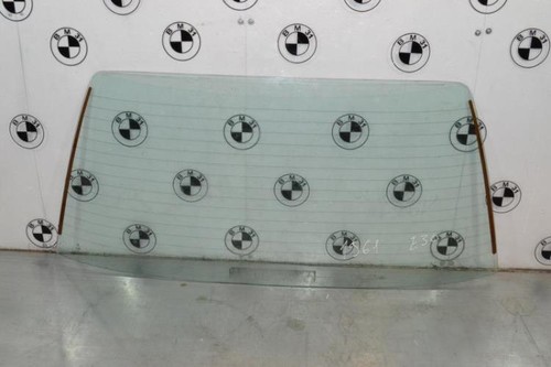 Lunette arriere bmw - arriere,