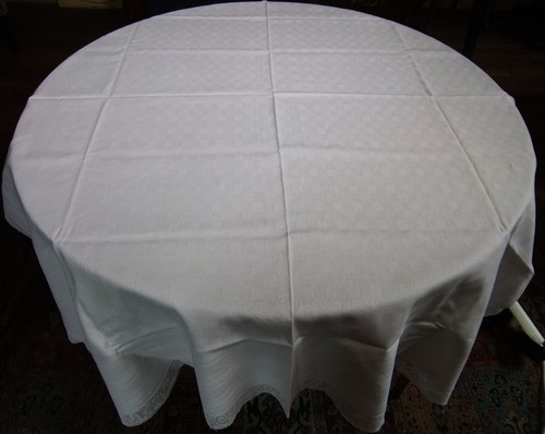 Nappe damassée presque - damassée,