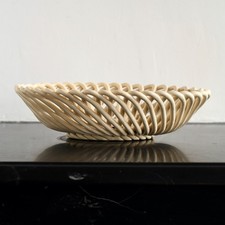 Ancienne corbeille ajourée