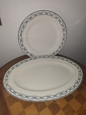 Ensemble de 2 Plats Faïence