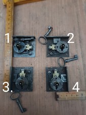 Ancienne Serrure Verticale