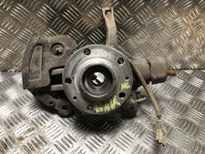 Fusee avant gauche PEUGEOT