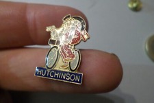 pin s pin badge HUTCHINSON tire air chamber bike car shoot
