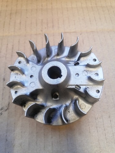 Volant moteur - , (origine)