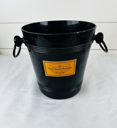 Vintage veuve clicquot - vintage, reims