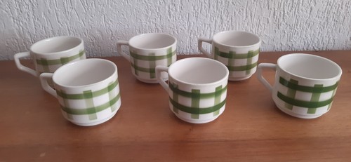 Moulin des loups tasses - moulin,