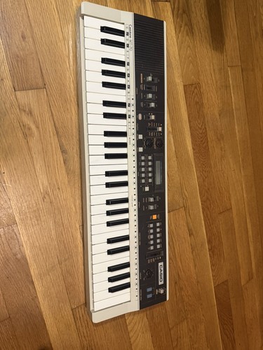 Casio synthesizer - casio, mt-70