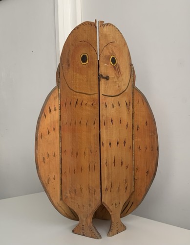 Encoignure anthropomorphe